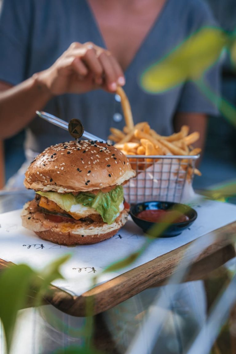 Sandwiches & Tacos - Fish Burger