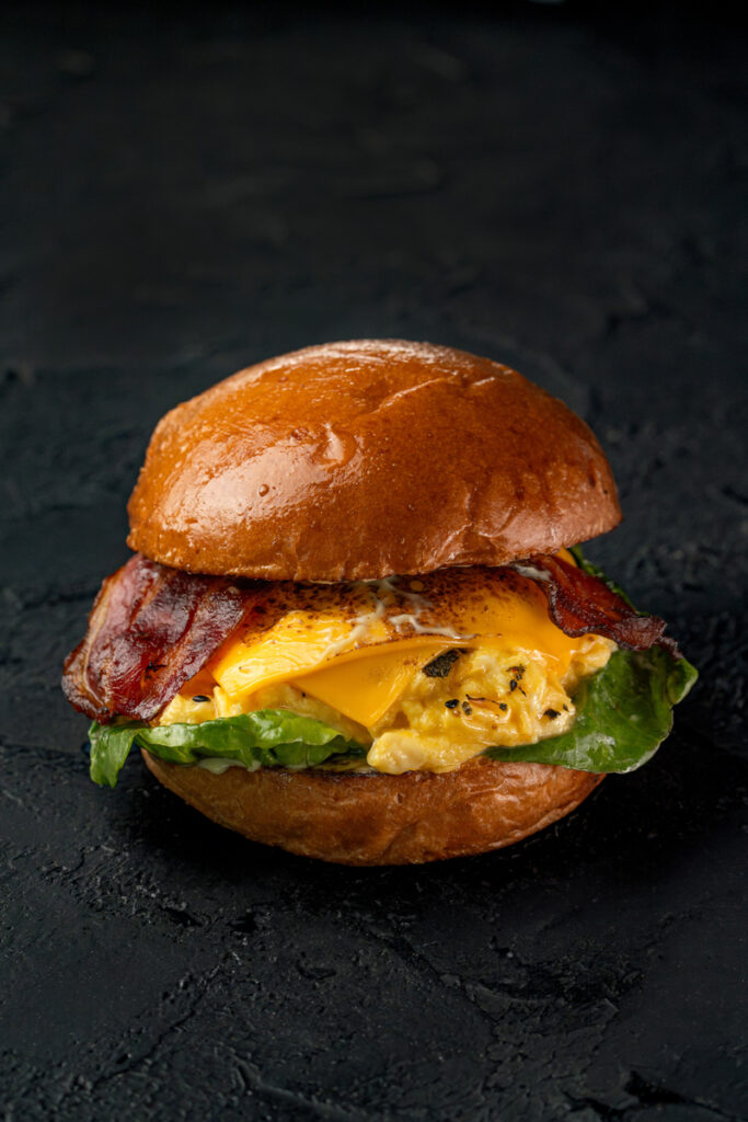 EGGY BURGER