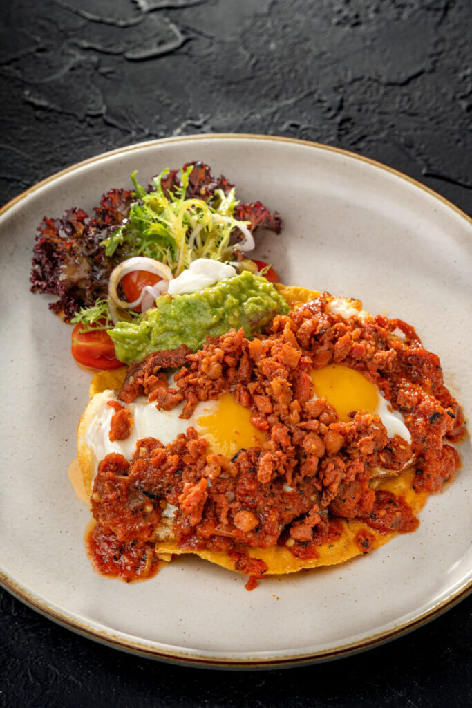 KILOS TAKE ON HUEVOS RANCHEROS