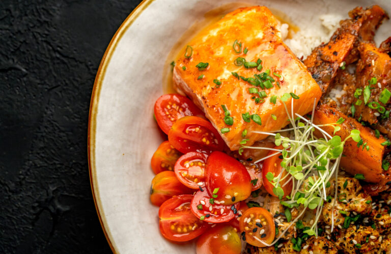 Rice Bowl: MISO HONEY SALMON