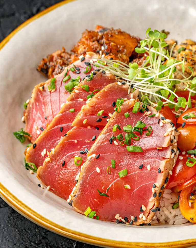 Rice Bowl: SMOKED AHI TUNA DONBURI