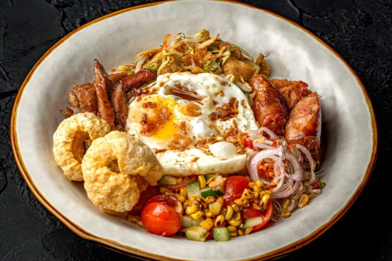 Authentic Balinese Pork Bowl fusion dish at Kilo Seminyak Bali